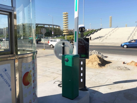 大连北站南广场